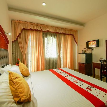 Hotel Meadows International Kizhake Chalakudi Luaran gambar